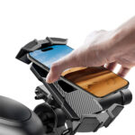 Telefoon plaatsen in de Slimtron B01 fietshouder